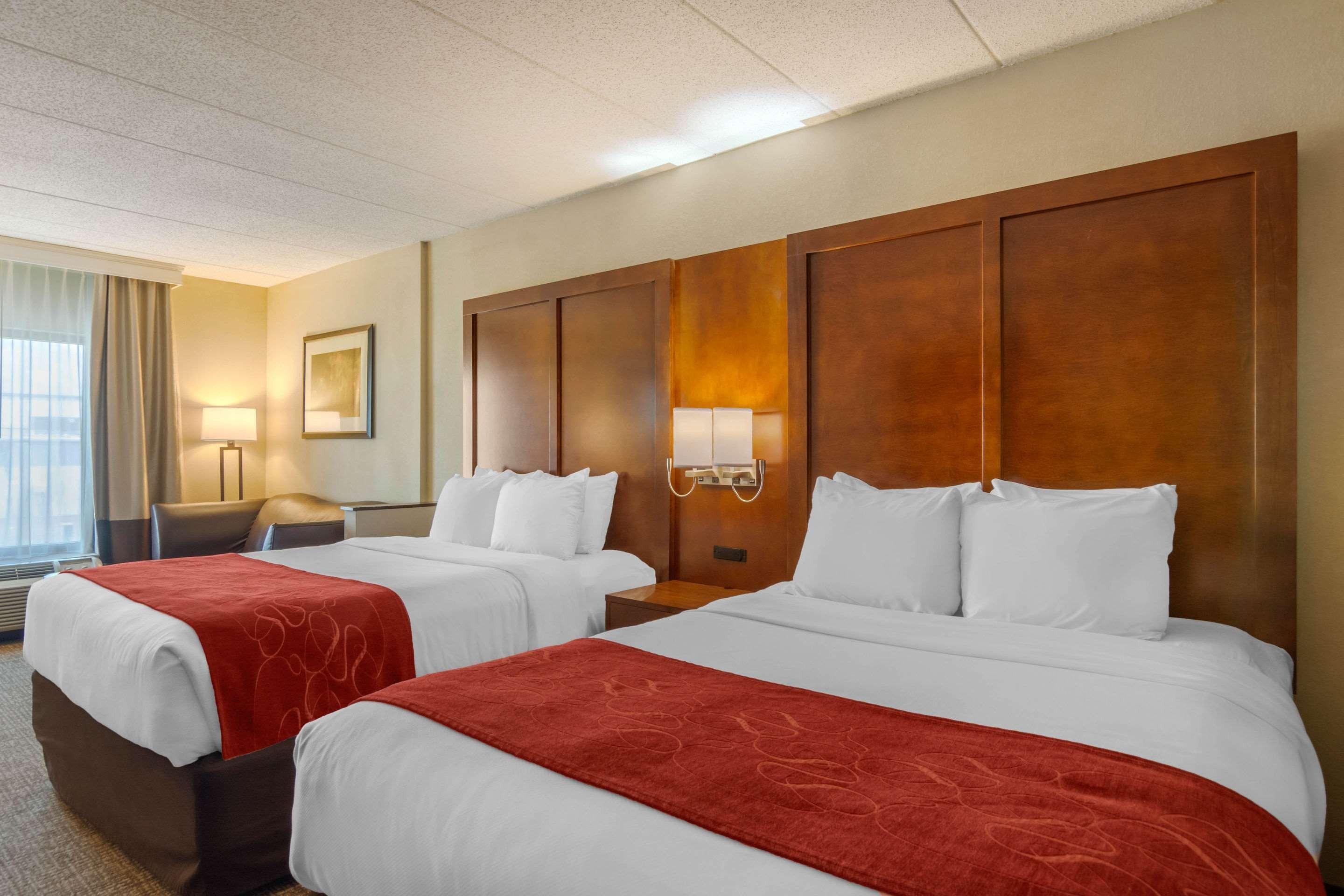 คอมฟอร์ต สวีท เซาท์พาร์ค Hotel โคโลเนียลไฮท์ส ภายนอก รูปภาพ